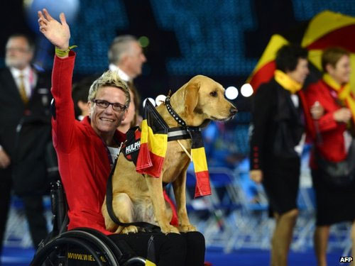 Member of the Belgium team with assistance dog