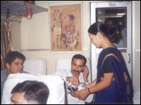 रेल परिचारिका