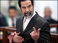 Saddam Hussein a afirmat că instanţa e nedreaptă