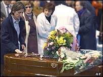 Truchlící pozůstalí