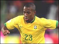O atacante Robinho