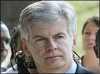 Thứ trưởng ngoại giao Anh Mike O'Brien