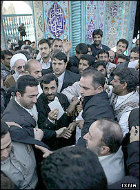 محمود احمدی نژاد در زاهدان - عکس از ايسنا