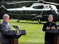 हामिद करज़ई और राष्ट्रपति बुश