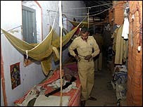 परैया का जर्जर थाना