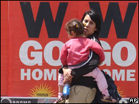 Argentina passa por cartaz anti-Bush