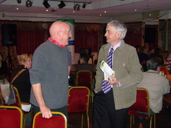 Dewi Pws ac Ifan yn yr eisteddfod dwl