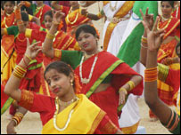 ہندوستان میں ایک تقریب میں ناچ