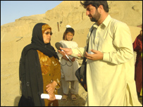 په باميانوکې ښځو سړک جوړکړی