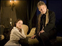 O ator britânico Kenneth Brannagh em montagem londrina da peça 'Ivanov', de Anton Tchekhov