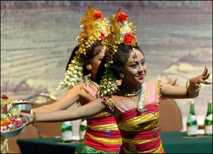 Các thiếu nữ ở Indonesia