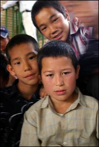 دانش آموزان مهاجر افغان در ايران