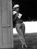 Viola, the main love interest played by Lydia Fox