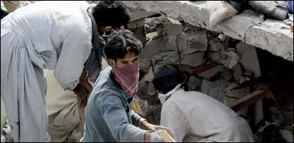 بچی کا زندہ بچ جانا معجزہ سے کم نہیں