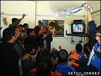 شادی عراقی ها در حین اعدام صدام