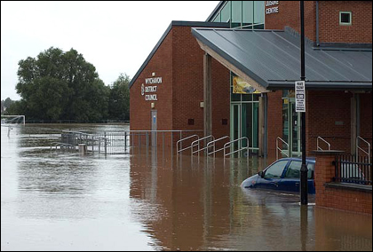 Pershore in flood by Craig Wright