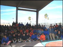 Brasileiros detidos nos EUA (Foto: senador Marcelo Crivella)