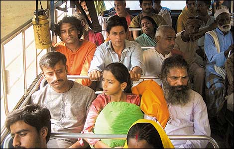 Shah Rukh Khan as he travels to india
