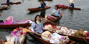 thai_boats.jpg