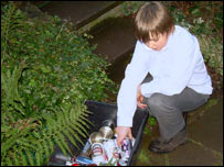 From can to recycling box