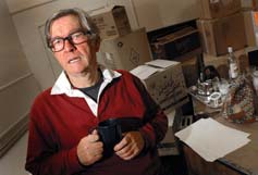 Image: Tom Courtney as Philip Larkin in Pretending To Be Me, © Keith Pattison