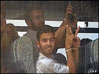 Palestinos comemoram libertação