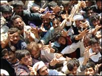 Čekání na pomoc, Pákistán