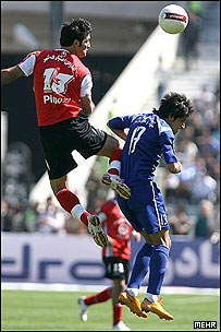 دیدار تیم های استقلال و پرسپولیس