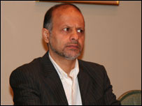 اکبر گنجی در نیویورک