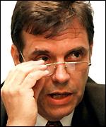 Nový jugoslávský prezident Vojislav Koštunica