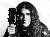 Padre Jony sonha encontrar com Lula, seu ídolo na política