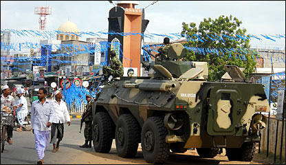 Military deployed in Puttalam (Photo: Prasad Purnimal Jayamanne)