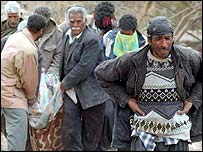 भूकंप पीड़ित बेघर ईरानी