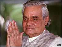 प्रधानमंत्री वाजपेयी