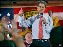 ABD'de Demokrat Parti'nin başkan adayı John Kerry 