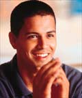 Carlos (Jay Hernandez)
