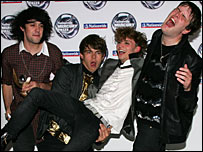 Klaxons no Prêmio Mercury