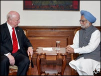 بادمن و مانموهان سینگ نخست وزیر هند