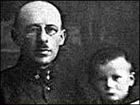 کارول جوان و پدرش