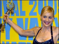 Sharon Stoneová na festivalu v Karlových Varech