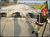 مشرف کی زندگی پر دو مرتبہ حملہ ہو چکا ہے