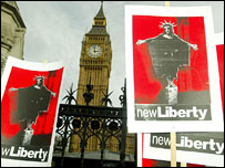 Biểu tình bên ngoài quốc hội