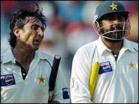 انضمام الحق اور یونس خان