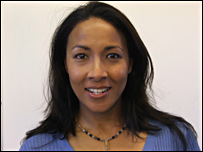 کارن، زن خانه دار