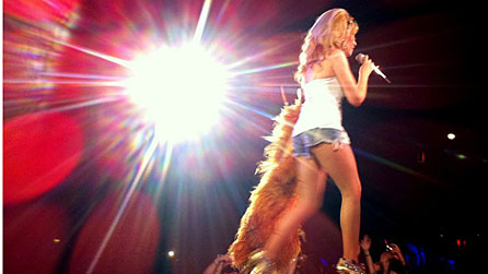 Kylie Minogue by Laura Nicklin