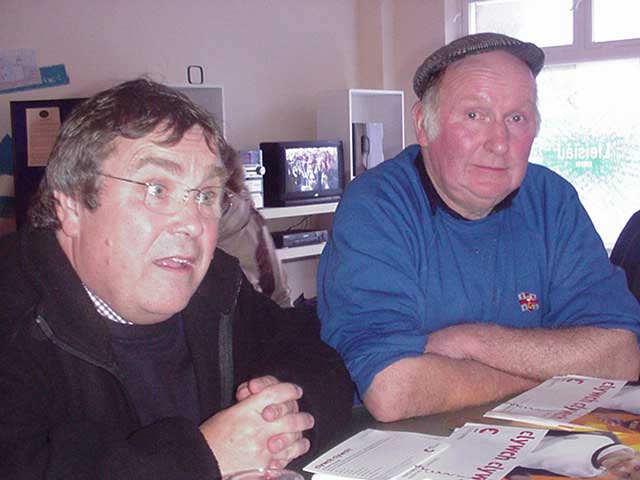 Sgwrs efo Glyn Dairy