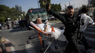 Korban luka di Tel Aviv