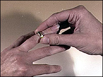 ممبئی کی ایک کروڑ ساٹھ لاکھ آبادی کا چار فیصد ہم جنس پرست ہے۔