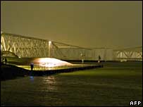 Rotterdam limanı trafiğe kapatıldı