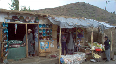 څيرې او سيمې: د استالف تخت